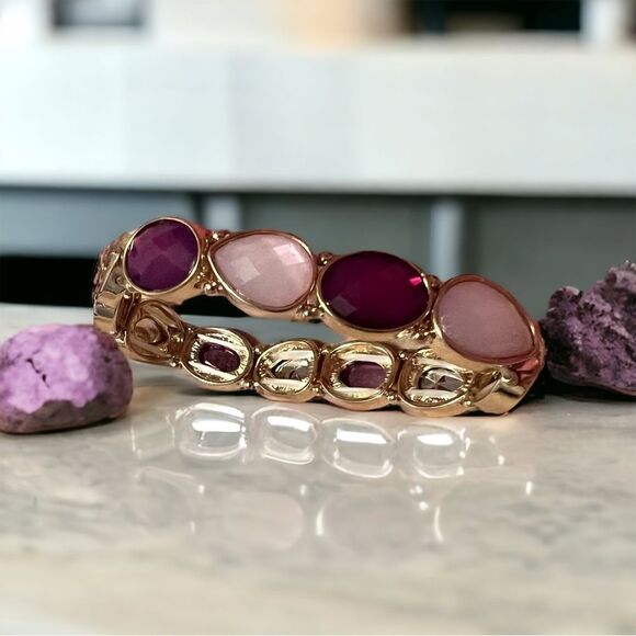 Pink Purple Champagne Rhinestone Gold Tone Stretch Bracelet - Picture 2 of 4